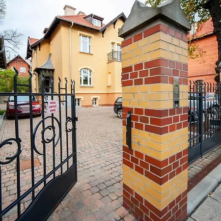 Appartamento Very Berry - Orzeszkowej 14 - Mtp Apartment, Parking, Check In 24h